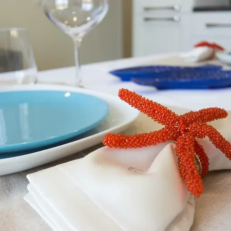 شقة Blue Iun S0079 *