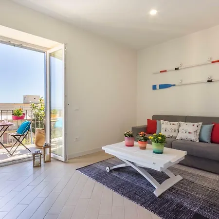 Blue Iun S0079 شقة