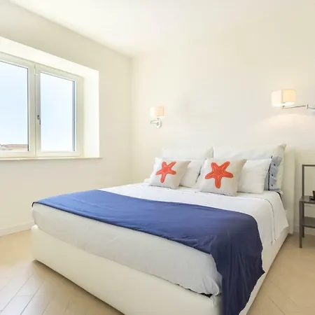 Blue Iun S0079 شقة *