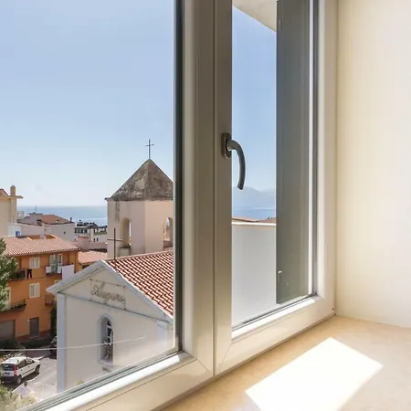 Blue Iun S0079 Cala Gonone