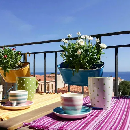 شقة Blue Iun S0079 *